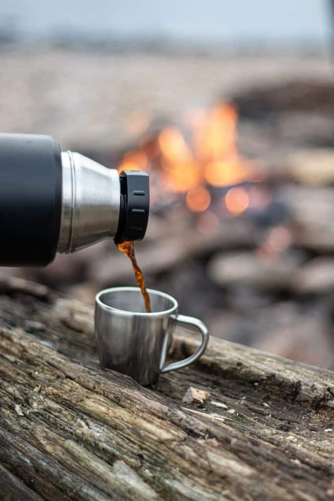 le maintien au chaud du liquide